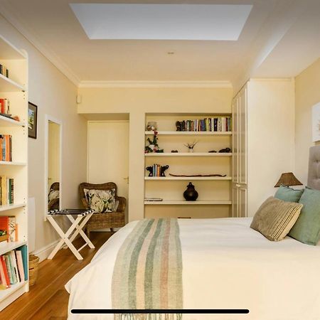 Guest Suite - Leafy Constantia Guest House Cape Town Eksteriør bilde