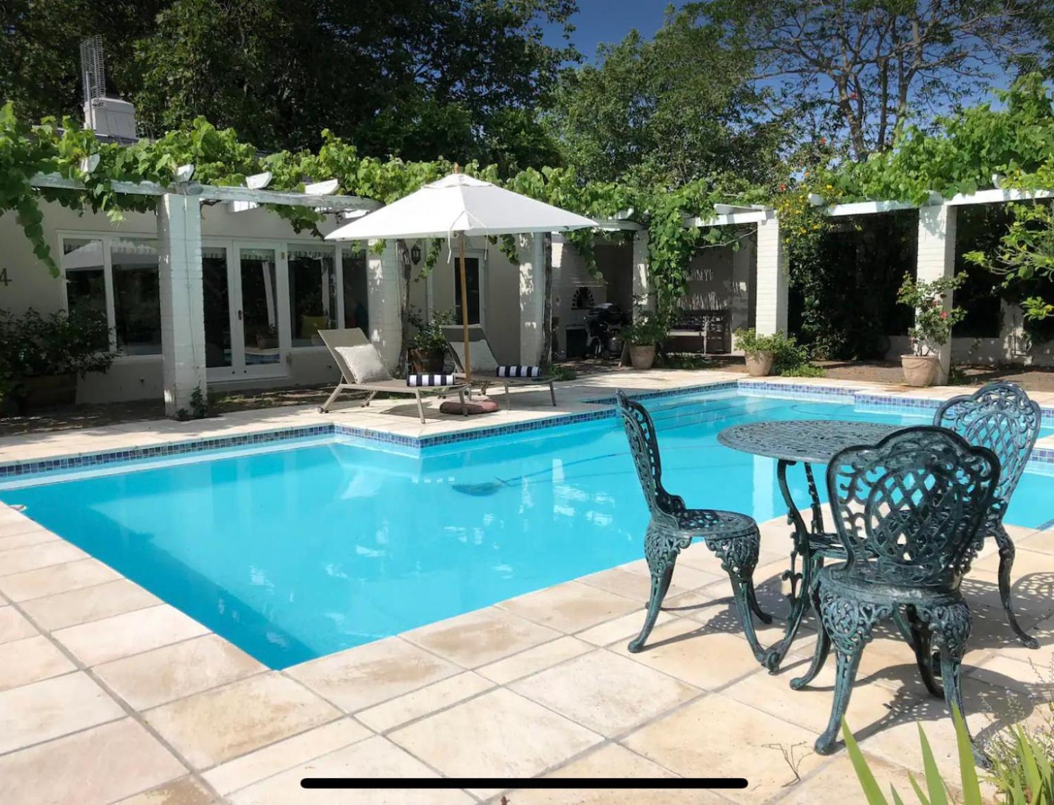 Guest Suite - Leafy Constantia Guest House Cape Town Eksteriør bilde