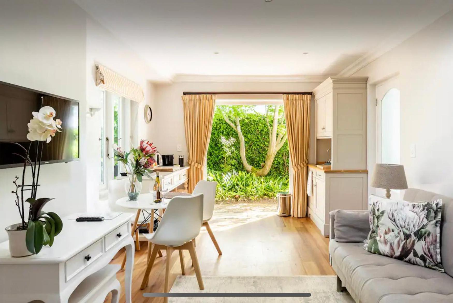 Guest Suite - Leafy Constantia Guest House Cape Town Eksteriør bilde